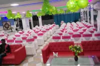 Hotel Shalimar Palace Hotels in Raebareli