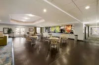 Best Western Douglas Inn  Suites - Aamiainen