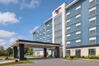 Hampton Inn by Hilton Kingston Hotels near Great Lakes Museum