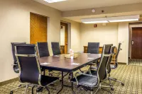 Clarion Inn Các khách sạn ở Cranberry Township
