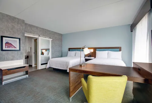 Hampton Inn & Suites by Hilton Watertoo St. Jacobs Hotels in Woolwich