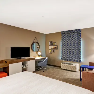 Hampton Inn & Suites by Hilton Tucson Tech Park Hotels near Tucson Raceway Park