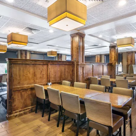 Best Western Premier Ivy Inn Suites