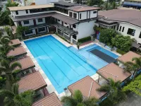 MaClare Resort - Pools