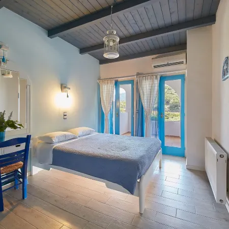 Kerame Studios & Apartments