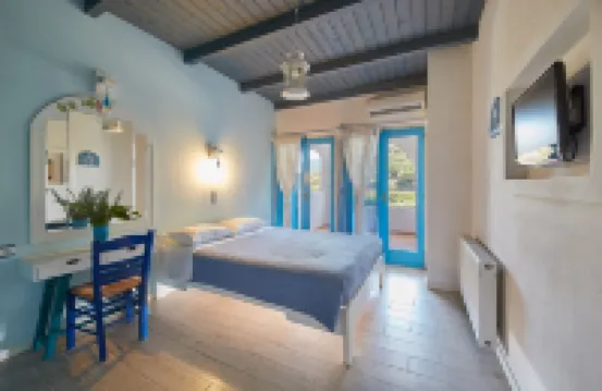 Kerame Studios & Apartments