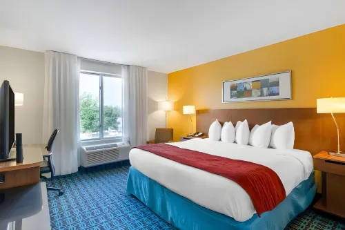 Comfort Inn & Suites فنادق في Berea