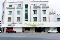 Hotel Plaza del Arco - Monterrey Các khách sạn gần Arena Monterrey