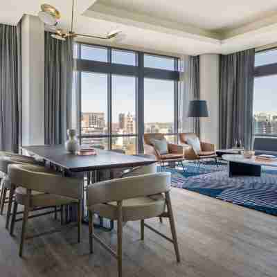 Marriott Dallas Uptown Rooms