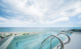 Pohang Slow Ocean Poolvilla