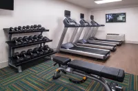 Holiday Inn Express WALNUT CREEK by IHG - Gym