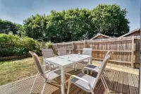 Host & Stay - Walkers Lane House Hotels in 