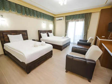 濱江花園度假村