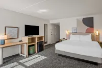 Spark by Hilton Stevensville