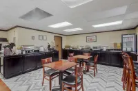 Comfort Inn & Suites - Desayuno
