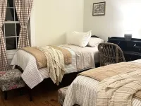 Charming Village Cottage Hotels in Hartwick