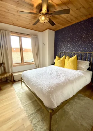 Downtown Sweetwater Suite West