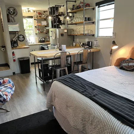 The Harley Hideaway, a tiny house on the Water