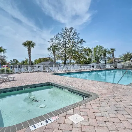 Little Cottage Near the Sea! in 2026, Bookings Include a Golf Cart!