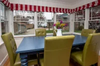 Cozy Cottage with view of Lake Michigan Hotels in Saint Joseph