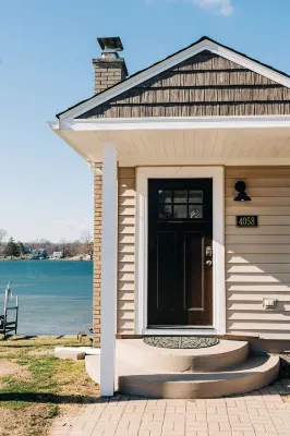 Steps from the Water, Sandy Beach - ahhh… Hotels near Mt Brighton Ski Area