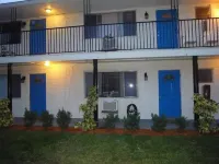 1 Block Walk to the Beach, Fun in the Sun! 팜비치쇼어 호텔