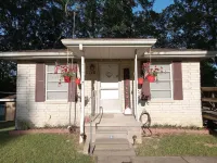 Redbird Hideaway Close to Ohv Turkey Bay, Fishing Hunting4.5 mi to Lbl Entrance Hotels in Trigg County
