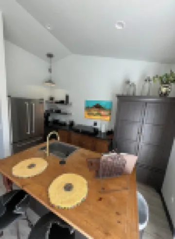 King bed and sunset views pine trees and hiking trails await you! Pinetreepalace