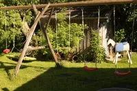 Neubau - Freundliche Fewo Bergblick Hotels in Hoslwang