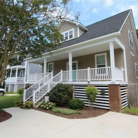 Buckroe Beach Home with King Bed, Grill, Games and 5 min Walk to Beach…Sleeps 8.