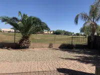 Quiet, luxury with a view on the Las Colinas Golf Course