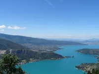 Annecy Charming apartment in country house Hôtels à : Étercy