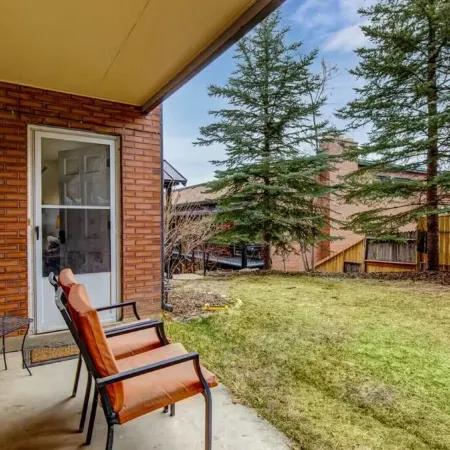 Top of Main Street w/ Private Patio & Hot Tub