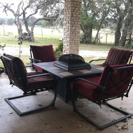 Center Point, Tx   Charming country home in the heart of the Hill Country