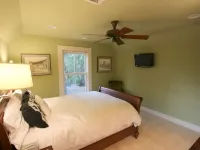 Boundary Street Getaway in Old Town Bluffton! Hotels in Bluffton