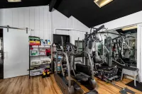 Heated Indoor Pool & Court on Crooked Lake