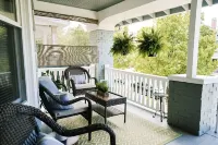 Private 5BR 1920's Charmer Minutes from Downtown