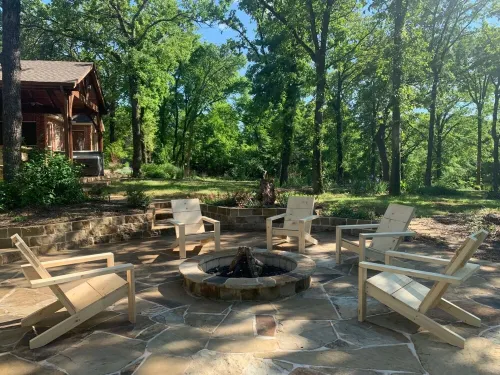 Quiet 1 Acre Lake House Nestled in the Woods 4B/4B