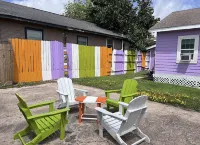 Stylish Cottage-4 min drive to the beach w/free coffee