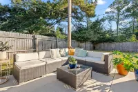 Modern Retreat in the Heart of Park Circle
