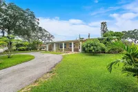 49th Ave Gem in Lealman area