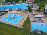 Luxury condo at Mark Twain Lake Hotels in Ralls County