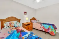 Waterview Villa with Private Pool/Spa