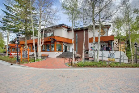 Heart Of Vail Village, Short Walk To Ski Slopes, Across From Solaris