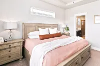 New Elegant & Private Retreat - Spotless, Spacious, Great Central Boise Area - Boutique