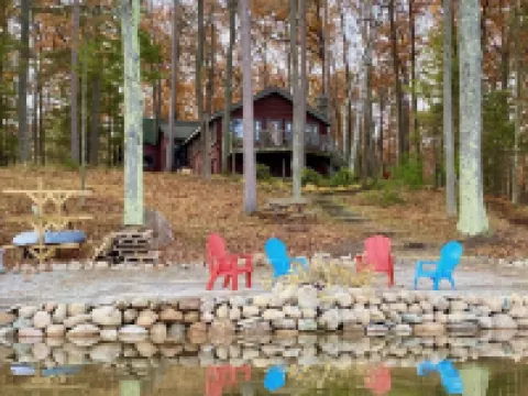 Traverse City @ Rennie Lake  .. Idyllic Lakefront Retreat ..  CC49 ... Perfect!