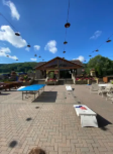 Modern Retreat with Stunning Views. Holiday Valley Across the Street! Sleeps 8