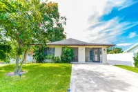 Spacious home minutes from the beach!