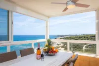 On the Beach Plus Pool! Breathtaking View!