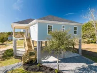 Skeeter's Place- Luxurious Back Bay Biloxi Abode! Fishermen's Paradise!